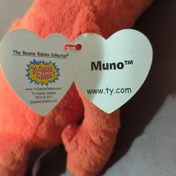 2011 Ty Beanie Babies Yo Gabba Gabba Muno Plush Red Cyclops  Hang And Tush Tags - Picture 4 of 10